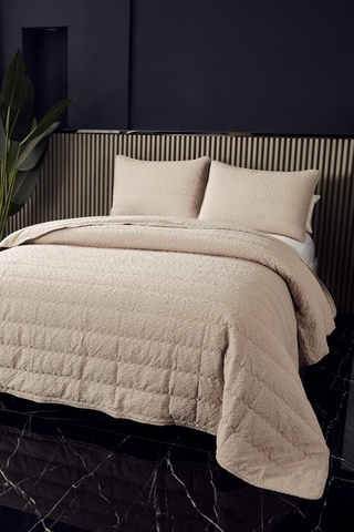 Покрывало 230х250 и 2 наволочки 50х70 Sofi De MarkO Надин бежевое