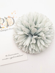 Брошь с заколкой Pankigno Design с цветком хризантемы