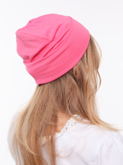 Вискозная шапочка бини (удлиненная) ярко-розового цвета