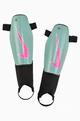 Футбольные щитки Nike Charge - серый