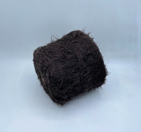 Бобинная пряжа (пр.Италия), art-Feather 130м/100гр.80%Меринос, 10%Шелк, 10%Полиамид, цвет-Коричневый арт.31403