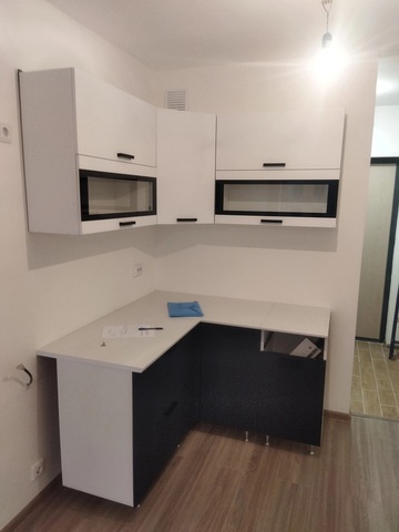 Кухня Техно 1.4 на 1.4 м компоновка №2 пудра софт / ультрамарин софт