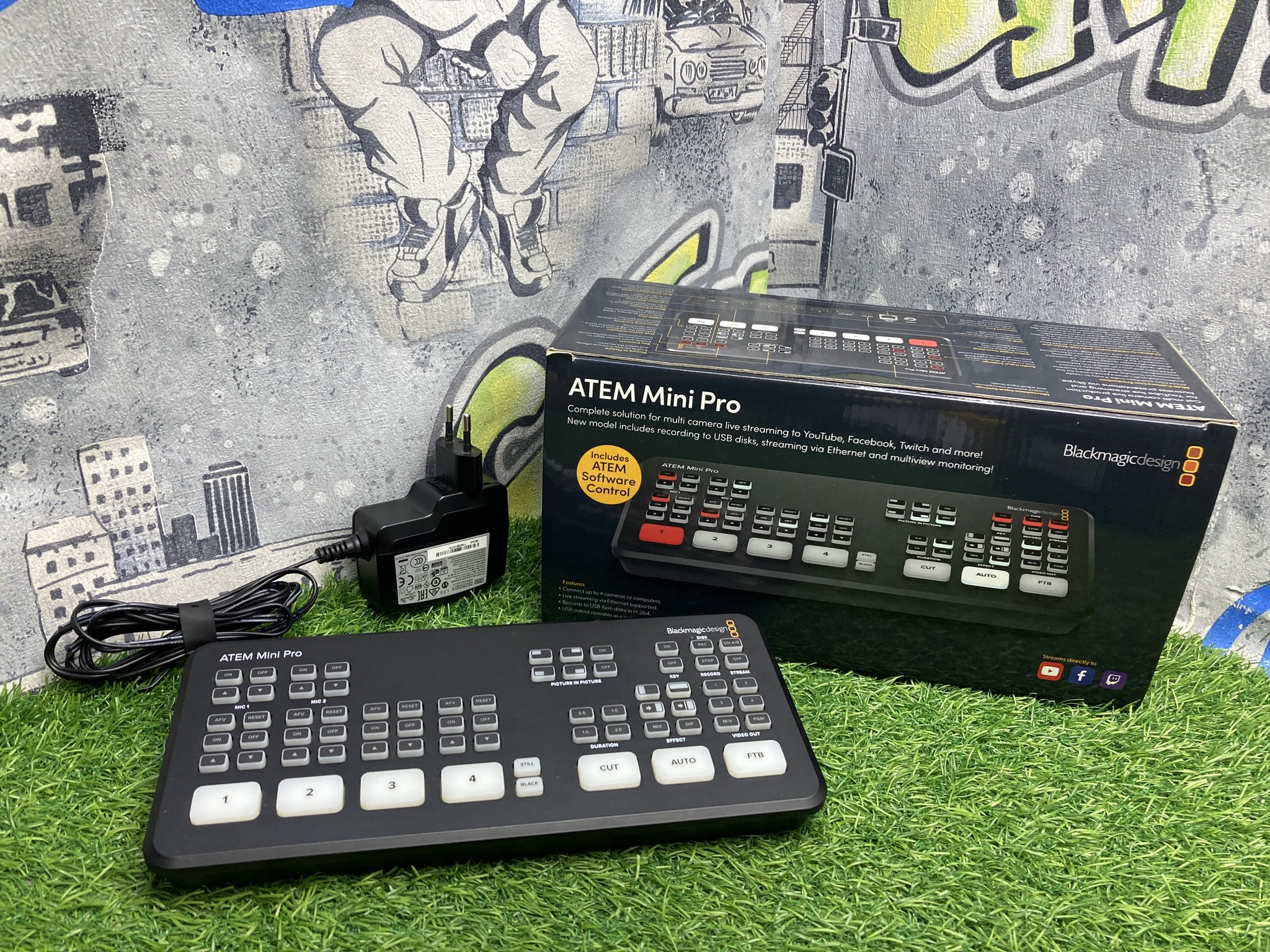 Blackmagic Atem Mini Pro – купить за 29 990 ₽! | Фото-Москва