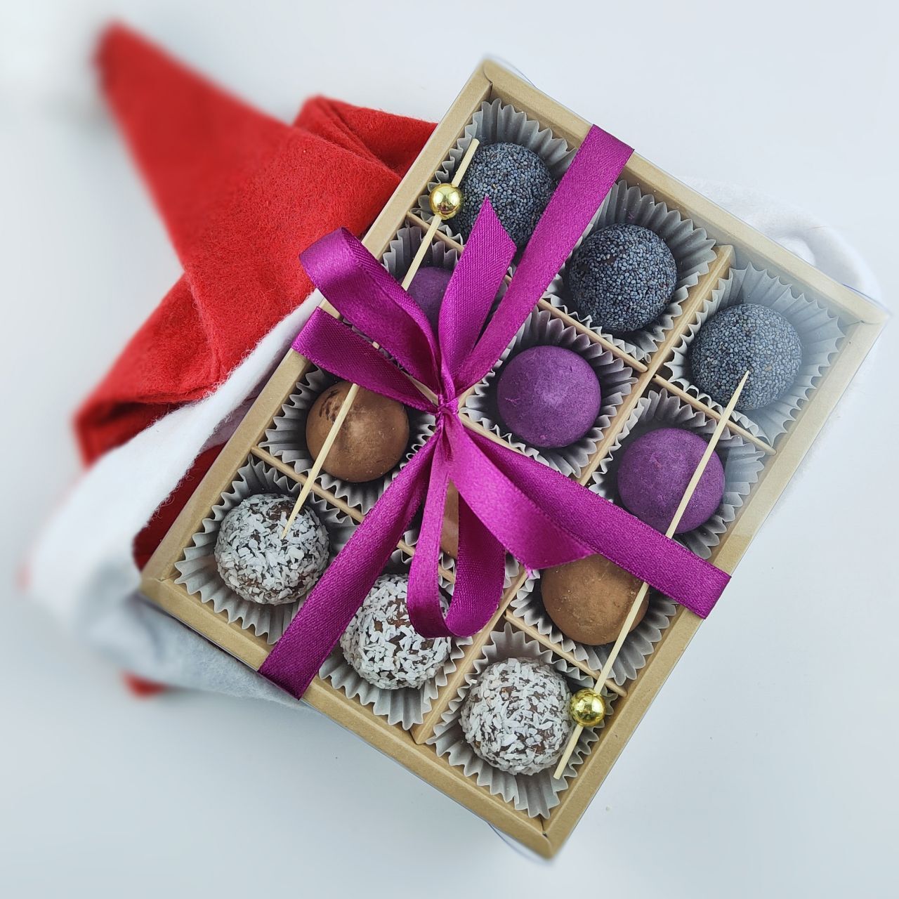 Как сделать и оформить подарки из конфет своими руками для кого угодно