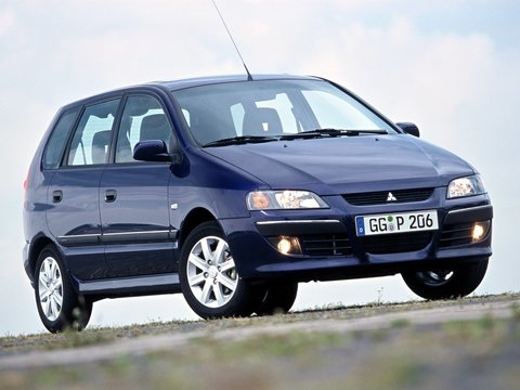 Чехлы на Mitsubishi Space Star 1998–2005 г.в.