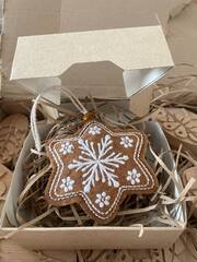 Пряничная звезда. Подвеска из фетра NYF-0325-Midi