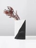 Ваза Black and White Vase A