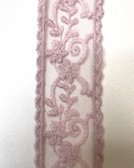 Тесьма из сетки с вышивкой, цвет розовый, 40мм