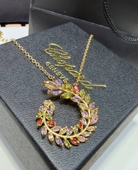 Комплект украшений колье с подвеской + серьги в стиле шопард с цветными вставками