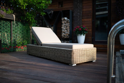 Шезлонг-лежак Besta Fiesta из искусственного ротанга Besta Fiesta ЛЕОН, светло-бежевый