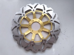 Диск тормозной передний лепестковый на Honda CBR F / VFR F / CBR RR / VTR F