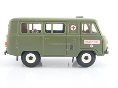 UAZ-3962 bus Medical Service plastic khaki Agat Mossar Tantal 1:43