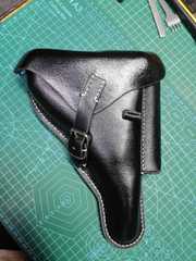 Leather holster for Luger P08 and Walther P38