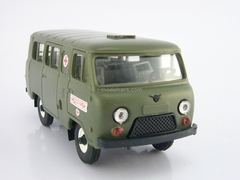 UAZ-3962 bus Medical Service plastic khaki Agat Mossar Tantal 1:43