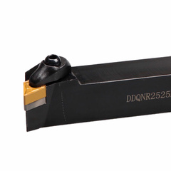 DDQNR2525M15 Державка токарная