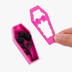 Клод Вульф и Дракулаура. Выпуск ко Дню Всех Влюбленных 2024 - ! КОРОБКА ПОВРЕЖДЕНА !