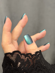 Лак для ногтей Что за … здесь происходит? | What The Hell Is Going On?