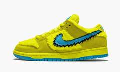 Nike SB Dunk Low "Grateful Dead - Yellow Bear"