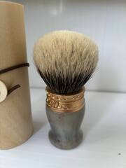 Помазок Saponificio Varesino искусственный рог, Маньчжурский барсук