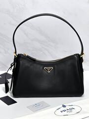 Сумка Prada Aimee черная