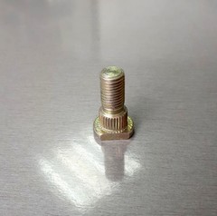 ШПИЛЬКА КОЛЕСА ТАВРИЯ ЗАДН ZAZ