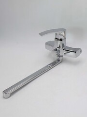 Смеситель для ванны, с длинным изливом Hansen H22009, цвет хром