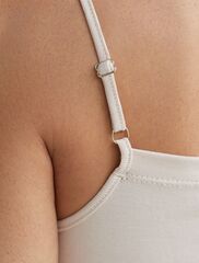 Супер-эластичный топ на регулируемых бретелях из плотного трикотажа риб 1*1  D43.230 (130446)