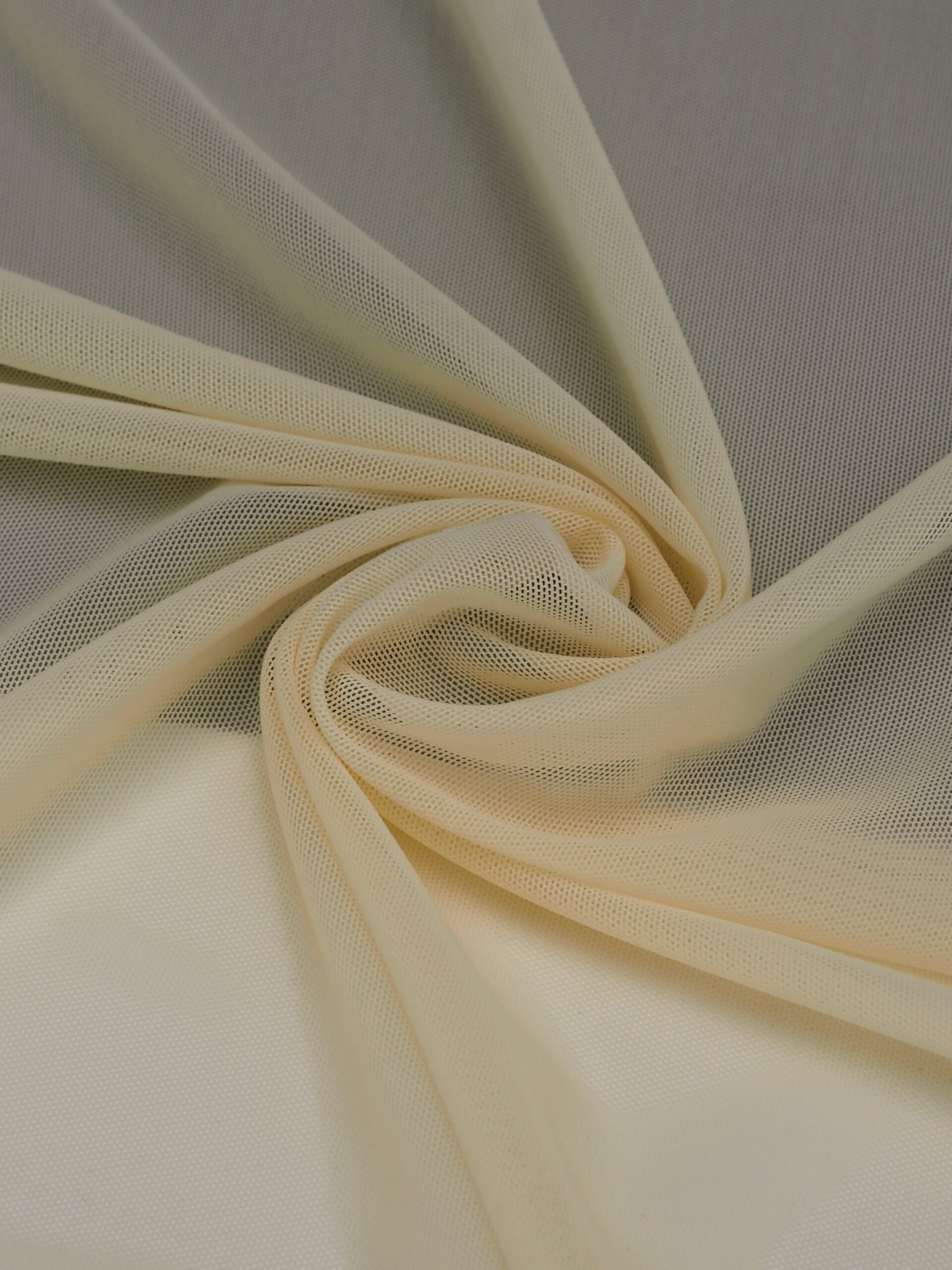 Сетка эластичная цвет сливочное масло метражом (Турция)