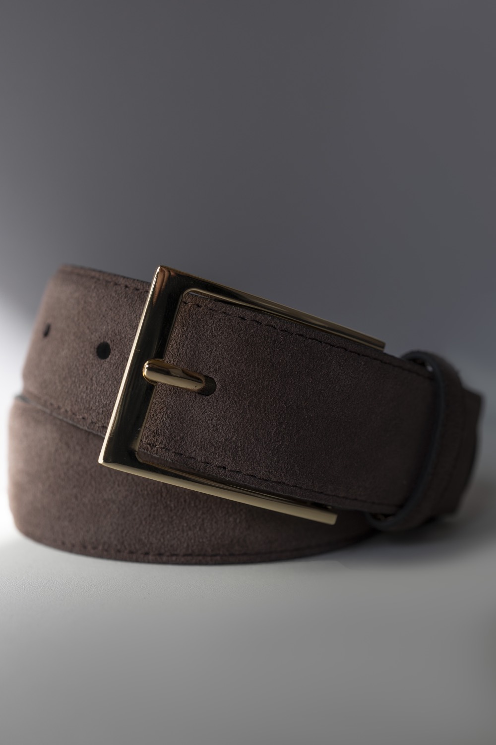Классический ремень из замши, 35 мм; коричневый