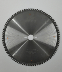 Основная пила WoodTec для форматно-раскроечных станков Ø300 х 30 х 3,2 / 2,2 Z = 96 FZ/TR