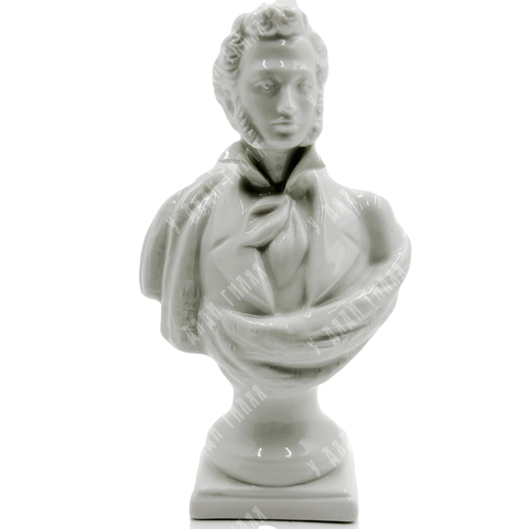 Скульптура «А. С. Пушкин». Бюст. Фарфор, глазурь. Автор: Бржезицкая А. Д. Дулевский фарфоровый завод
