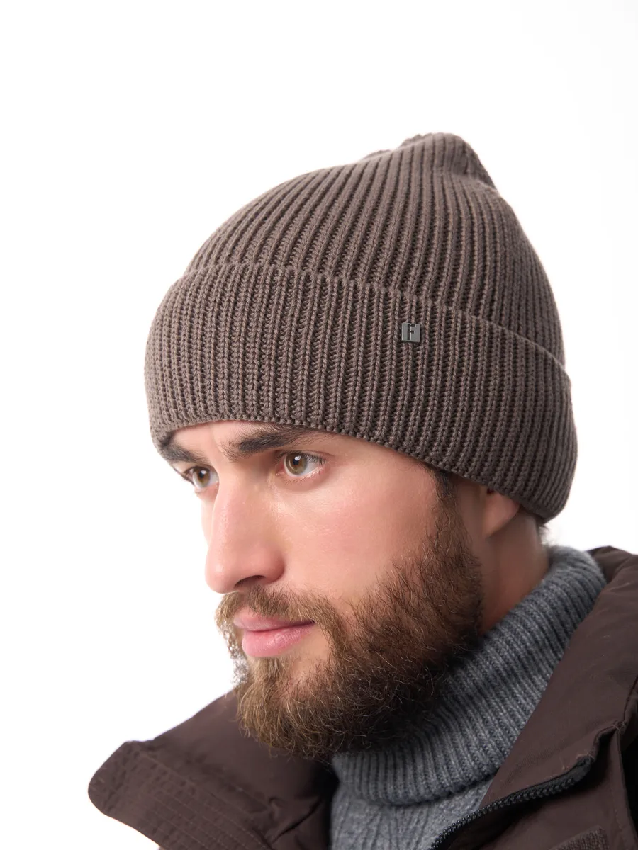 Шапка зимняя на флисе вязаная осень