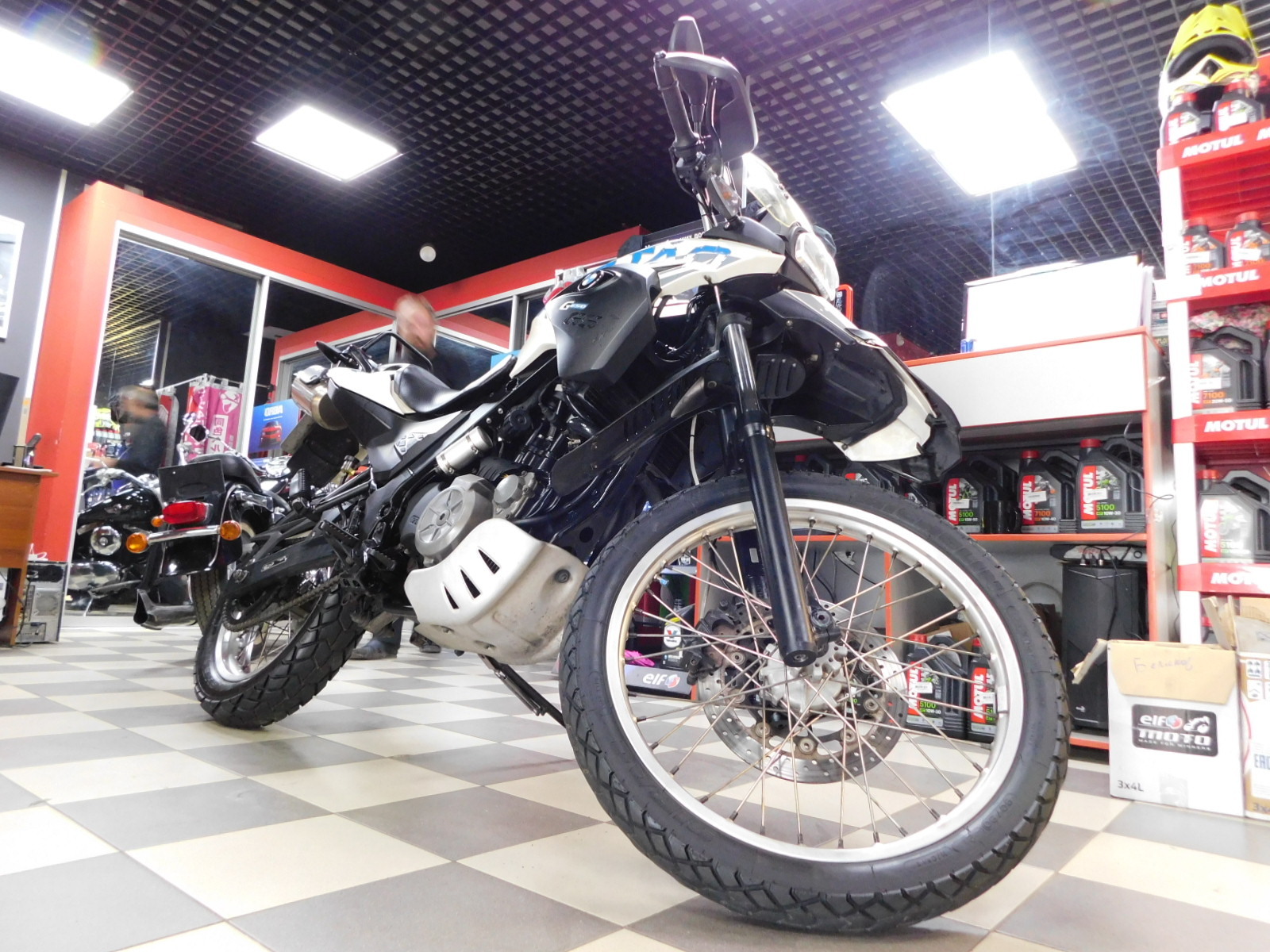 BMW G650GS Вес