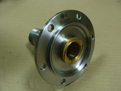 цапфа поворотного кулака гражданская УАЗ (Трофи)  с бронзовой втулкой (мост Тимкен, Спайсер, Гибрид)