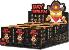 Рандомная фигурка POPMART Garfield Daydream