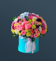 Букет в шляпной коробке Ароматный бриз