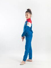 Спортивный костюм 