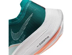 Кроссовки Nike ZoomX Vaporfly Next% 2 M