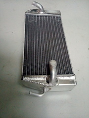 Радиатор для HONDA CRF 450R 2002 - 2004 г.в. / Левый