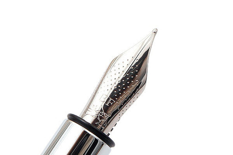 Перьевая ручка Faber-Castell Ambition Precious Resin Black перо EF