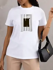 Футболка больших размеров с принтом фигуры