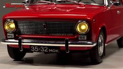 VAZ-2101 Zhiguli Lada 1:8 Hachette fully assembled