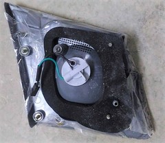 ФОНАРЬ CRUZE ЗАДНИЙ ПРАВЫЙ ВНУТРЕННИЙ SRUMTO