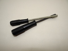 Ключ отвертка торцевой с внутренний шестигранником 5мм соотв. ГОСТ СССР (карболитовая ручка)