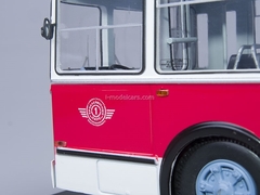 ZIU-682B trolleybus Mosgorstrans museum with operating rod Start Scale Models (SSM) 1:43