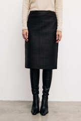 Skirt black color (wicker)