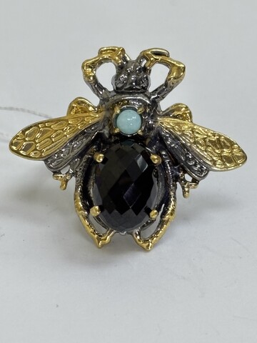 Жук-шпинель (кольцо из серебра с позолотой)