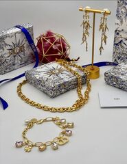 Браслет цепь с подвесками цветными камнями CDior коллекция LUCKY CHARM