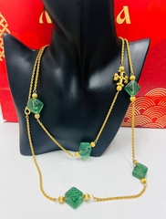 kole-tory-burch-dlinnoe-s-vstavkami-iz-lyucita