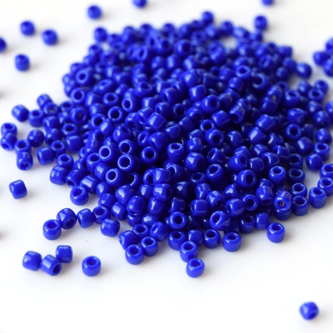 Бисер Тохо круглый 11/0 0048 ярко-синий/Toho round